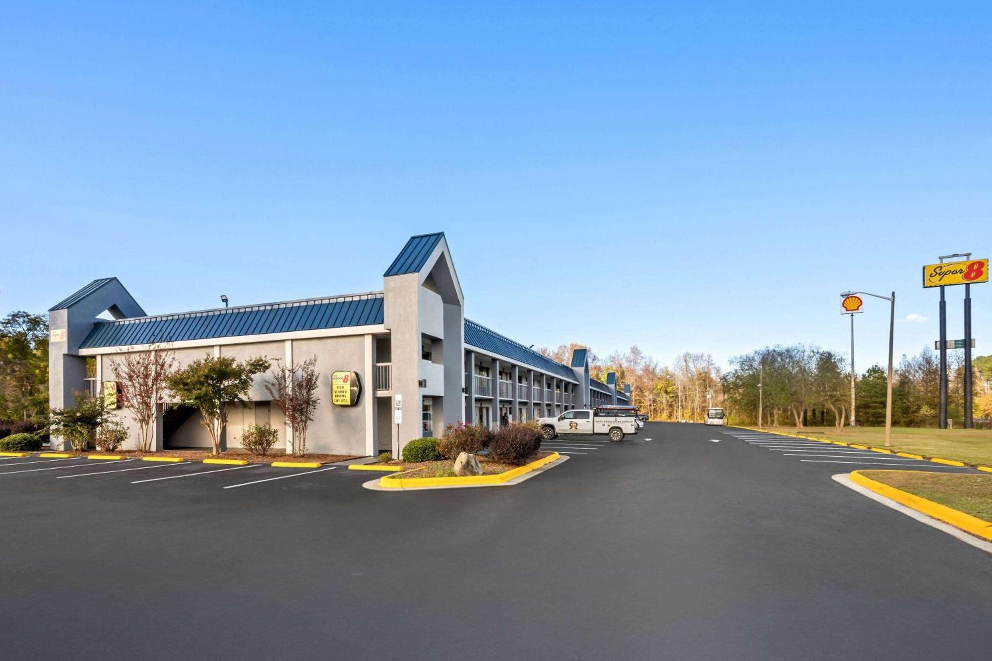 Super 8 By Wyndham Garysburg/Roanoke Rapids Hotel Exterior foto