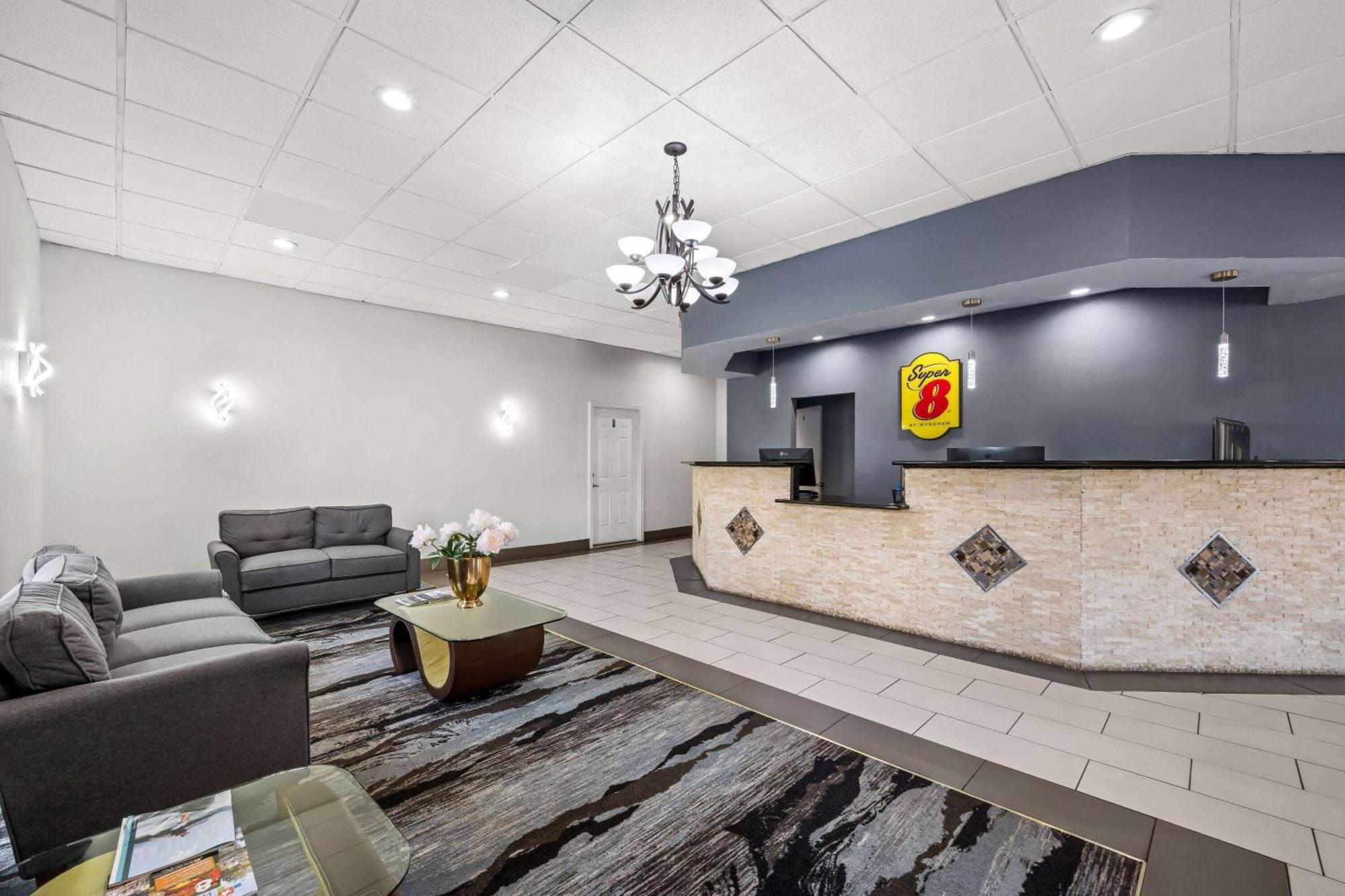 Super 8 By Wyndham Garysburg/Roanoke Rapids Hotel Exterior foto