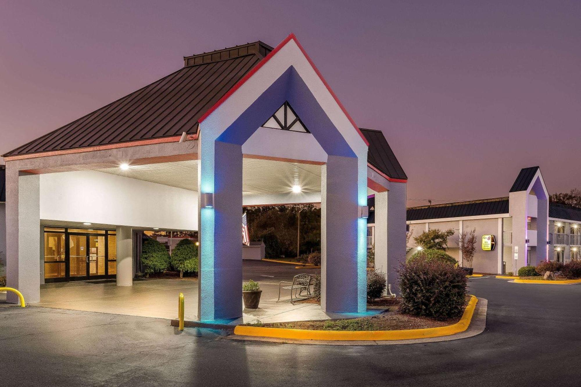 Super 8 By Wyndham Garysburg/Roanoke Rapids Hotel Exterior foto